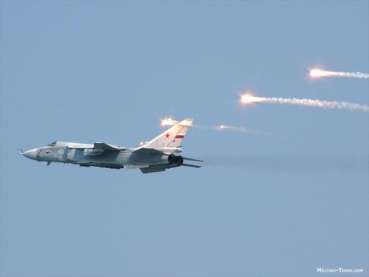 Su-24 - sukhoi_su24_fencer_l4.jpg